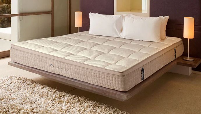 Plush and Comfortable Mattress Good for Every Sleeping Position